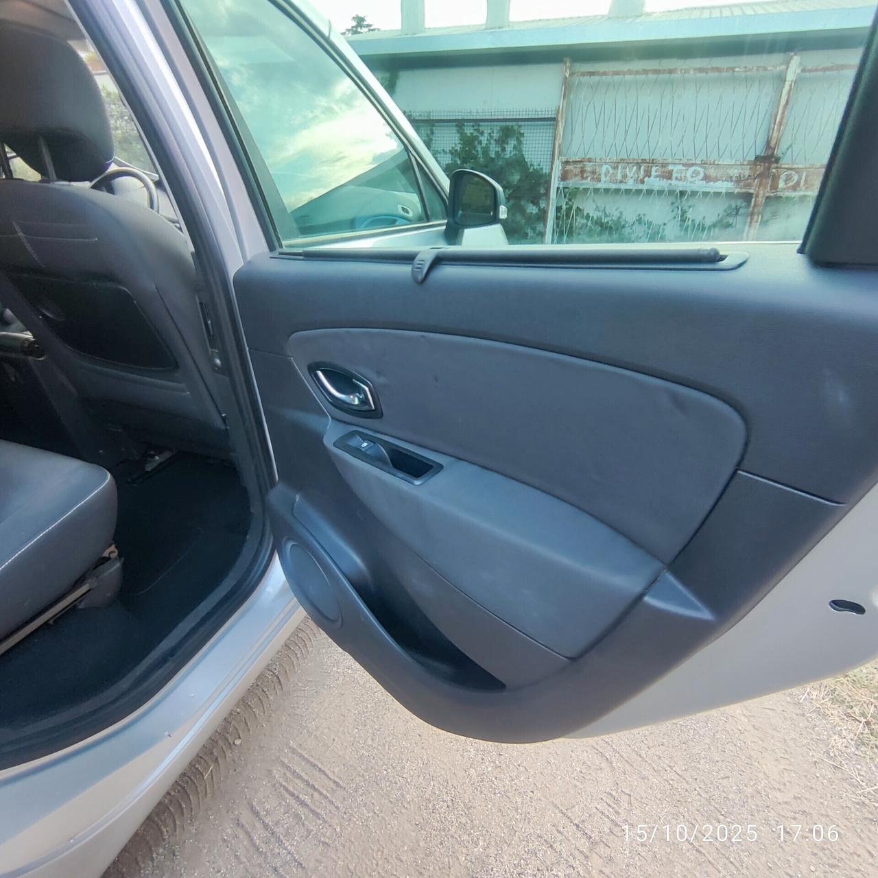 Renault Scenic Scénic 1.5 dCi 110CV Start&Stop Limited euro 5