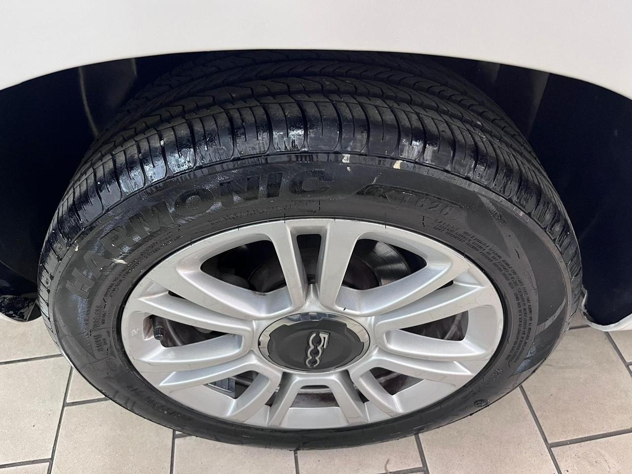 Fiat 500L 1.6 Mjt lounge tetto/nav full