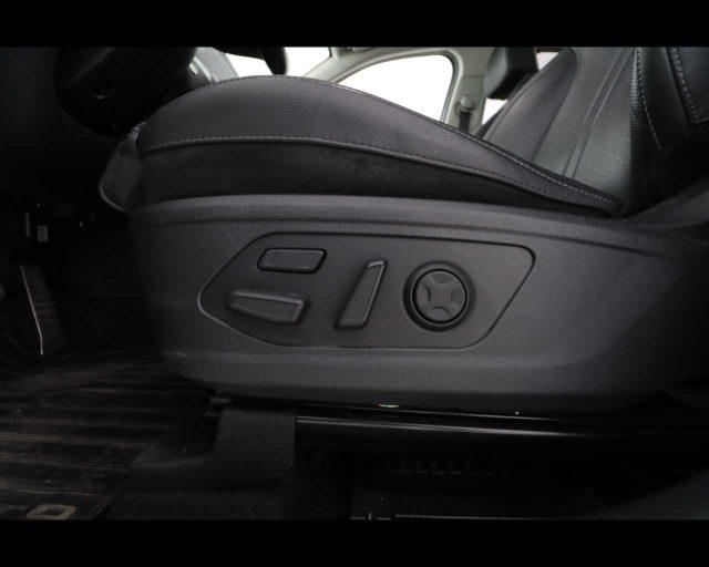 KIA Sorento 1.6 T-GDi HEV AT6 4WD Evolution