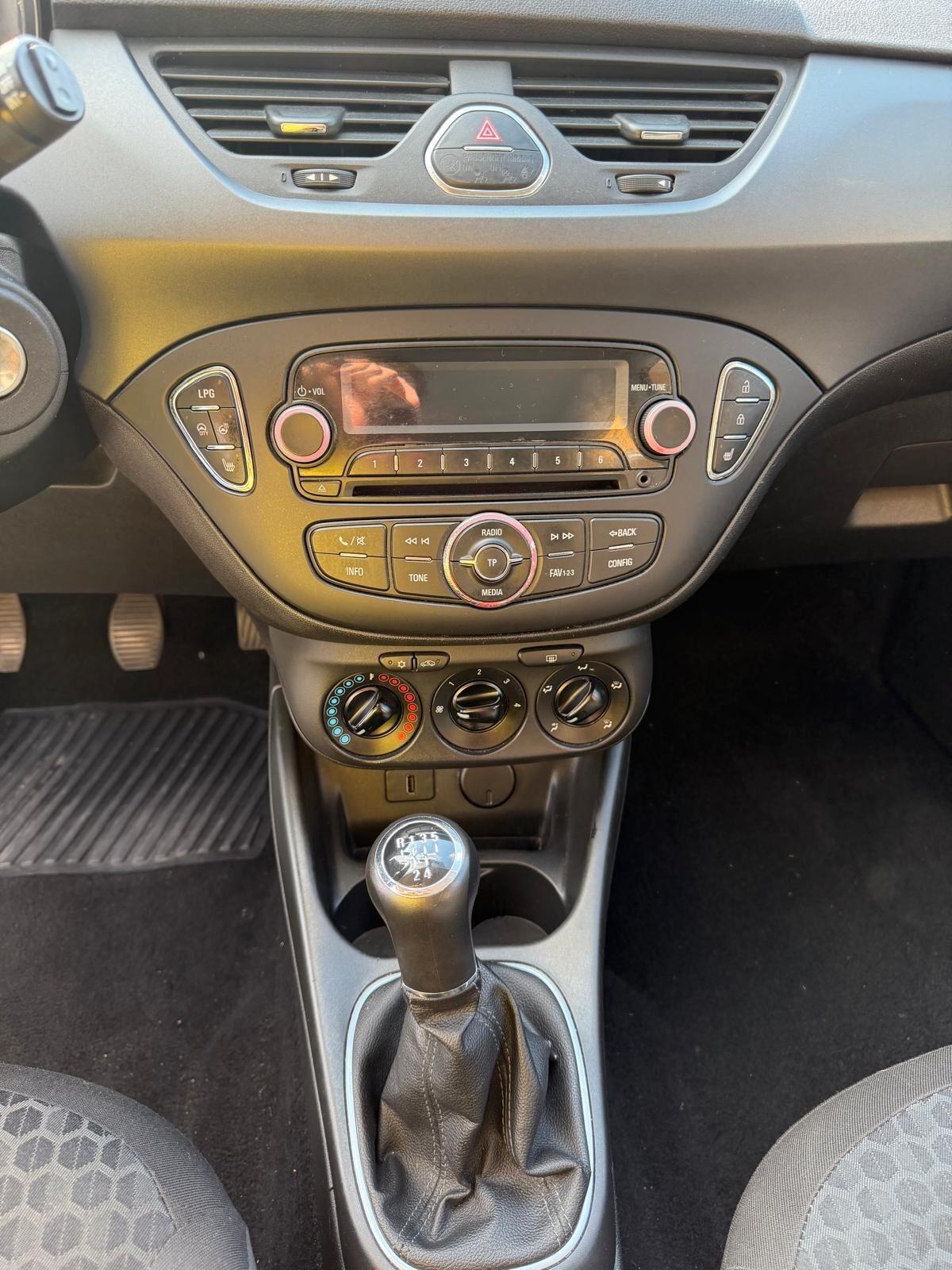 Opel Corsa 1.4 90CV GPL Tech Coupé Cosmo