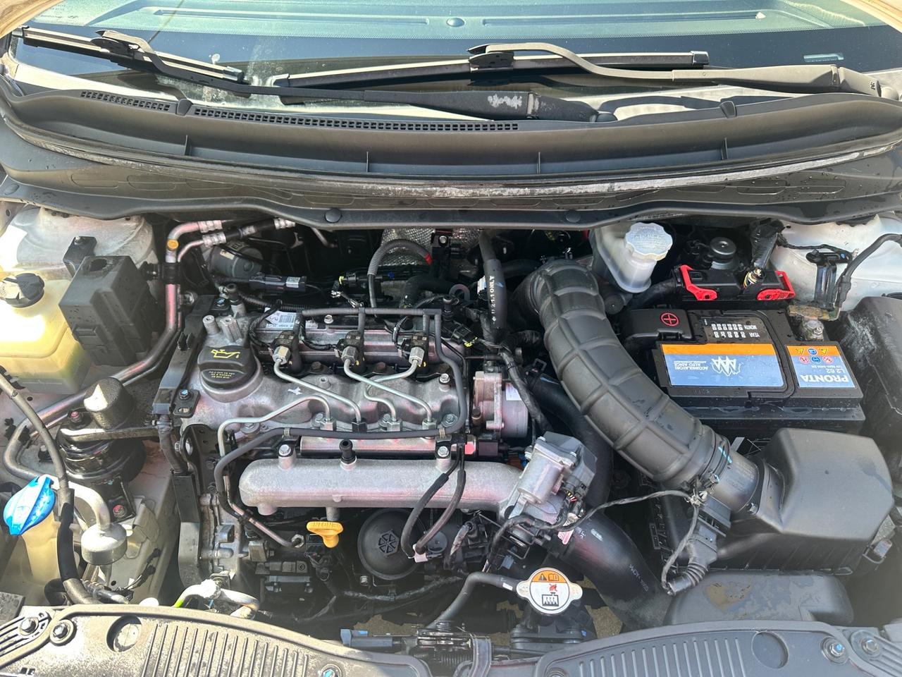 Hyundai i20 1.1 CRDi 75CV 5p. Sound Edition 2013