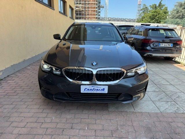 BMW 320 d 48V Touring Business Advantage XDRIVE
