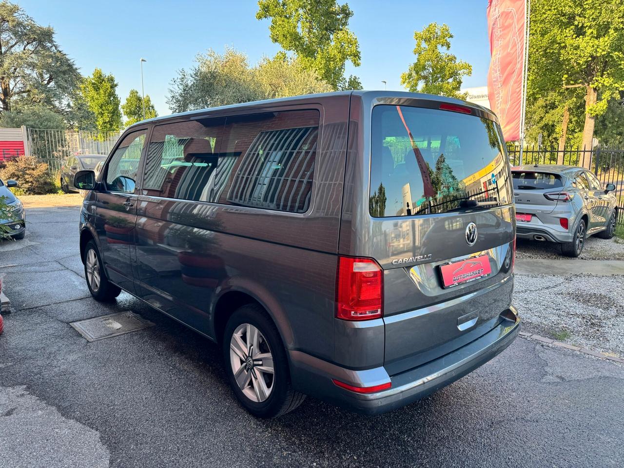 Volkswagen Caravelle 2.0 TDI 150CV DSG Comfortline