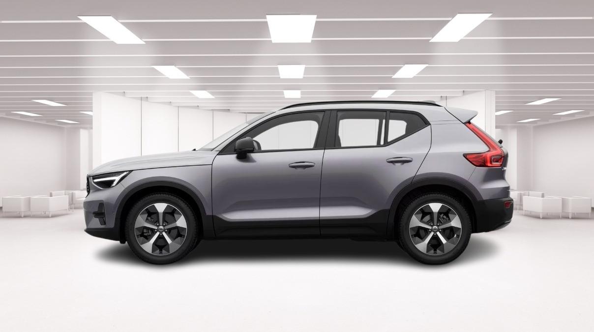 VOLVO Xc40 B3 Mild Hybrid Automatico Ultra Dark