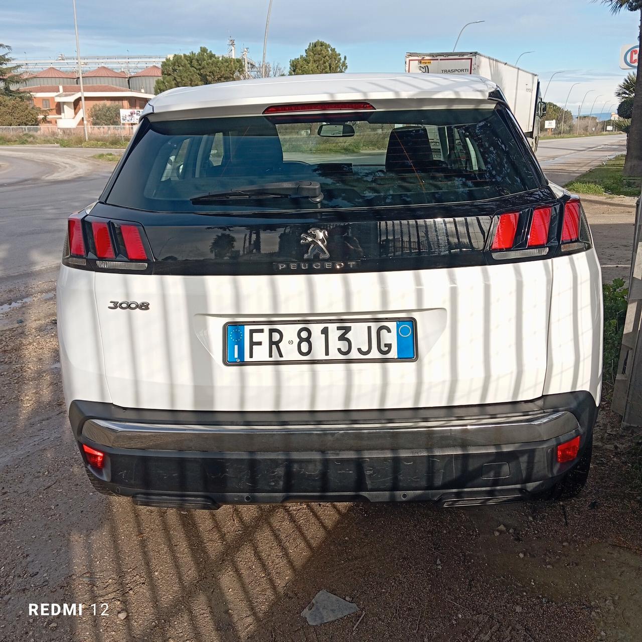 Peugeot 3008 BlueHDi 130 S&S Business