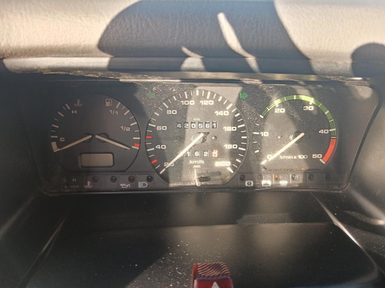 Volkswagen Caravelle 2.4 D