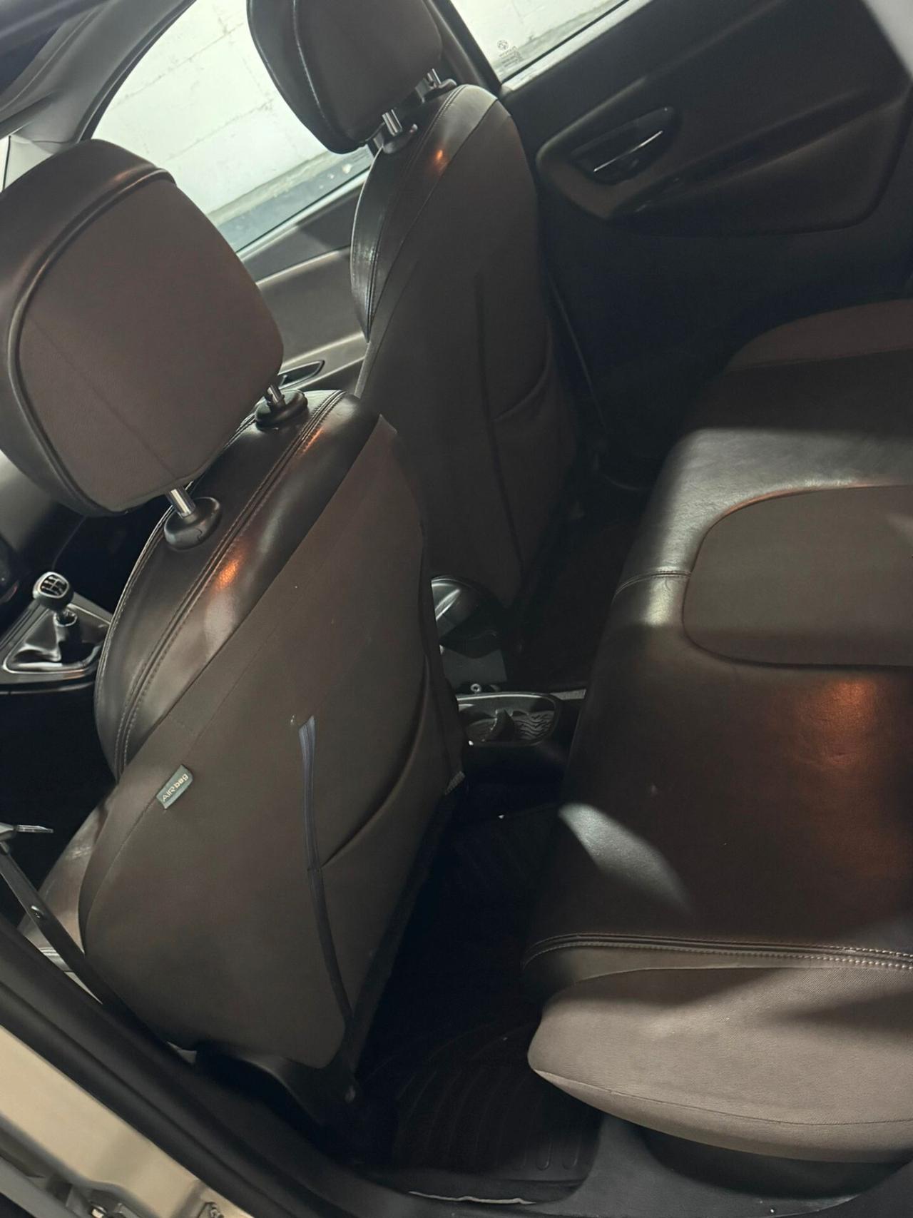 Lancia Ypsilon 1.3 MJT 16V 95 CV 5 porte S&S Gold