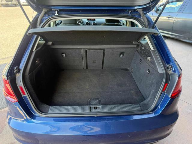 AUDI A3 SPB 2.0 TDI 184 CV clean diesel Attraction