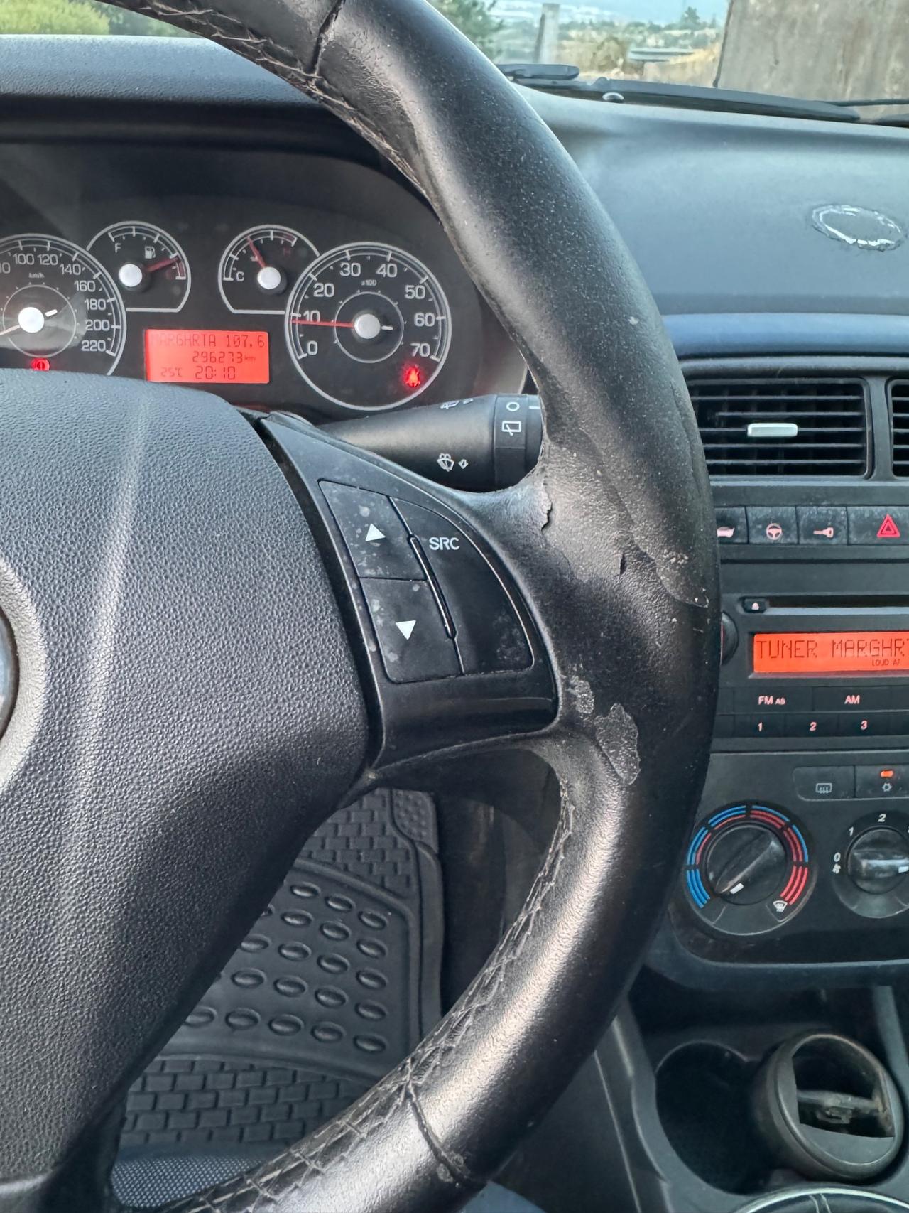Fiat Grande Punto 1.3 multijet GANCIO TRAINO