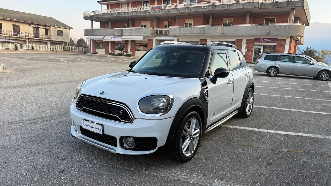 Mini Cooper SD Countryman 2.0 ALL4 Automatica