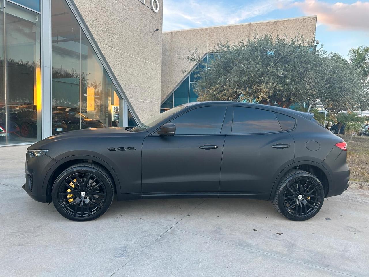 Maserati Levante V6 AWD Gransport