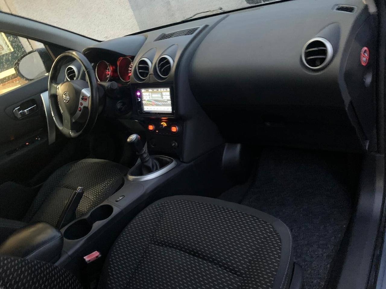 Nissan Qashqai 2.0 dCi DPF Tekna - 2009