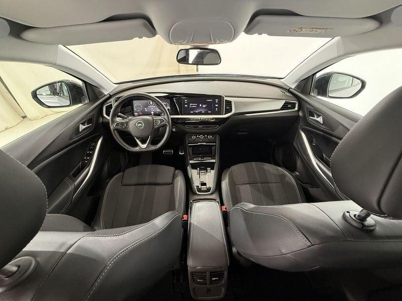 Opel Grandland 1.5 130cv AT8 Business Elegance