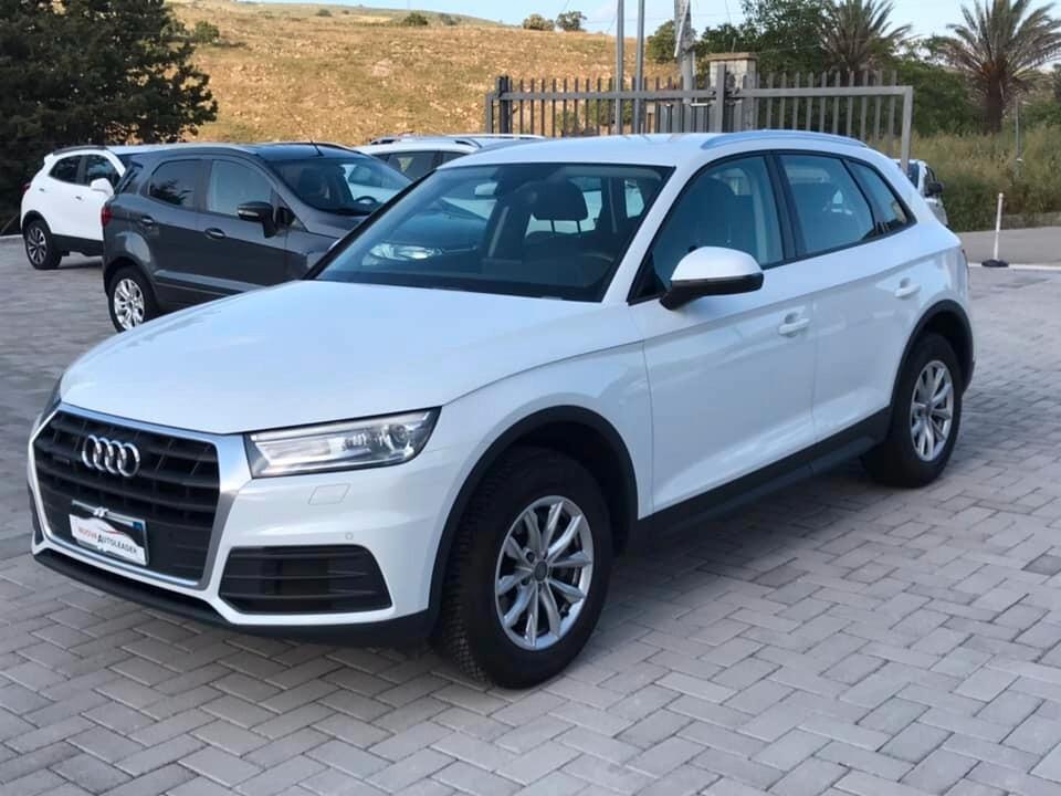 Audi Q5 2.0 TDI quattro S tronic Business 2019