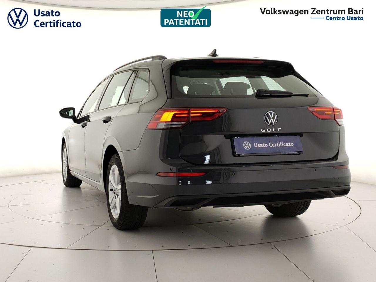 Volkswagen Golf variant 2.0 tdi life 115cv