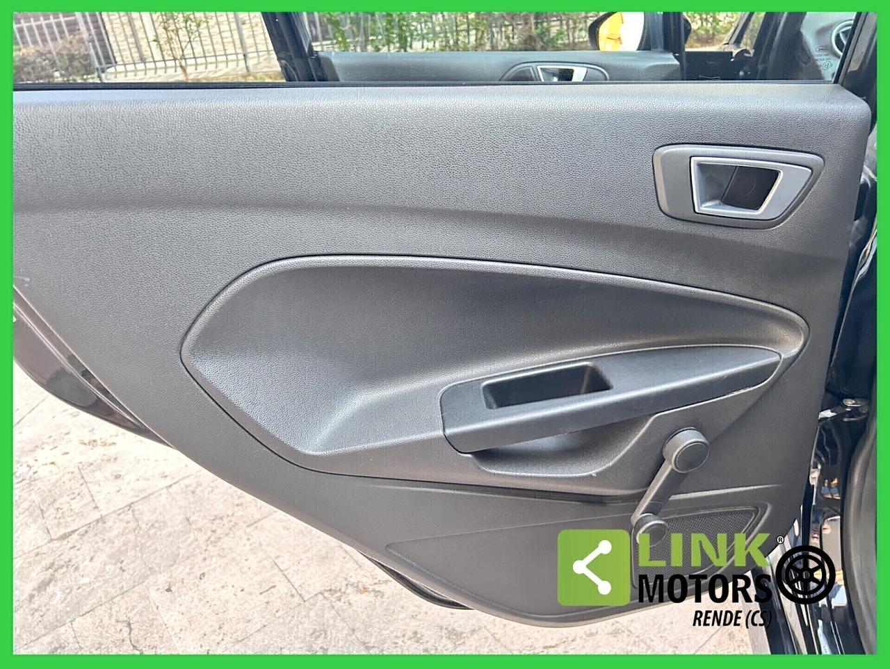 Ford Fiesta 1.5 TDCi 75CV 5 porte ST-Line 01/2017