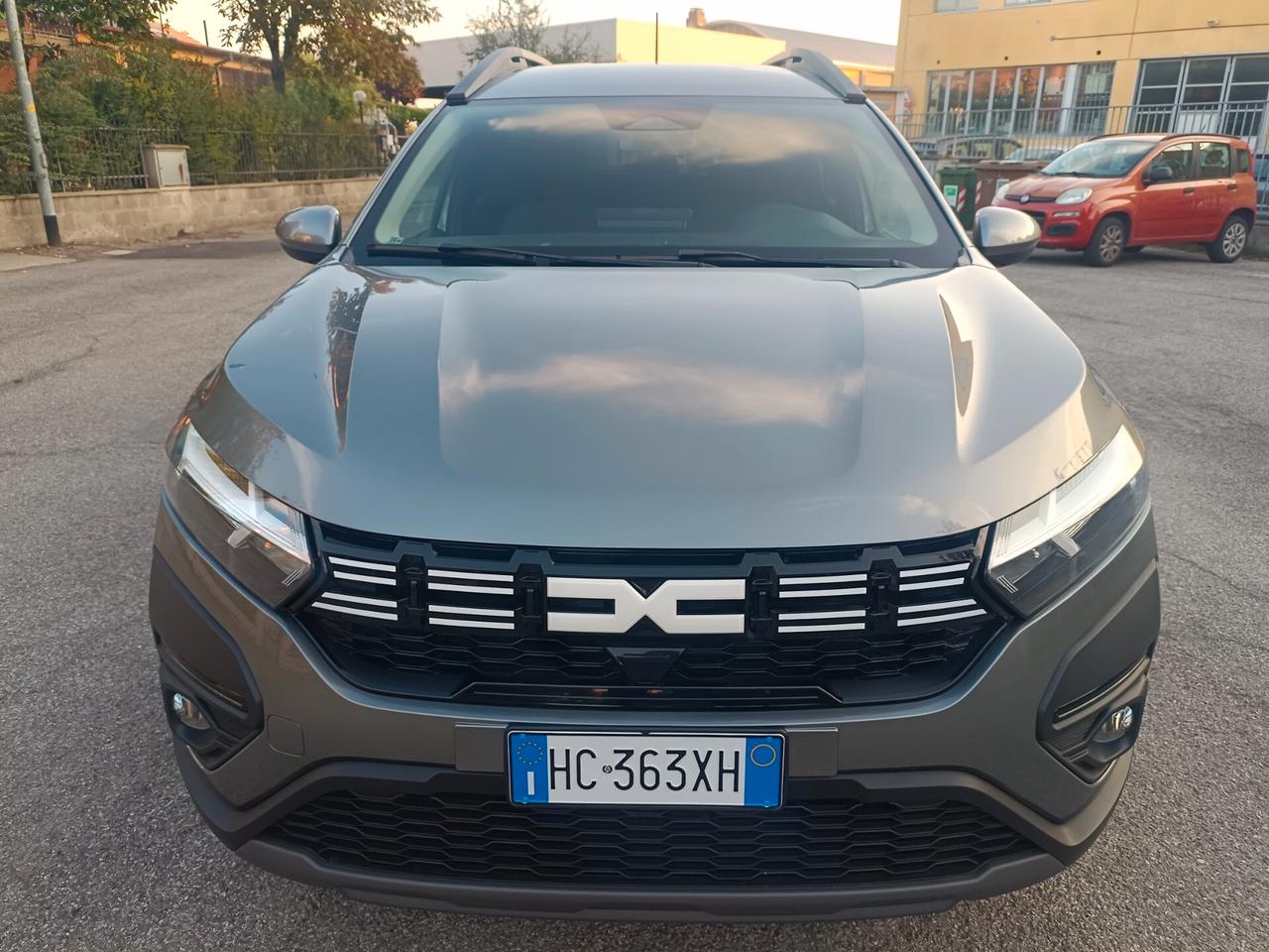 Dacia Jogger Hybrid 7 posti Expression