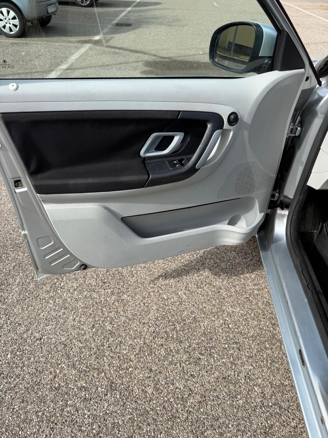 Skoda Fabia 1.2 Gpl - NEOPATENTATI - 12 MESI DI GARANZIA -