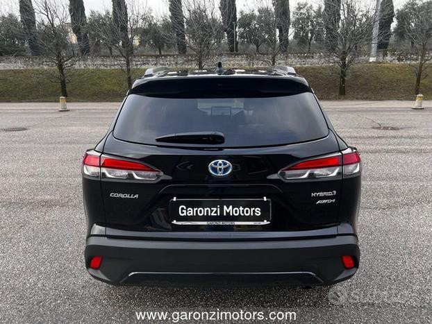 Toyota Corolla Cross 2.0 Hybrid 197 CV E-CVT ...