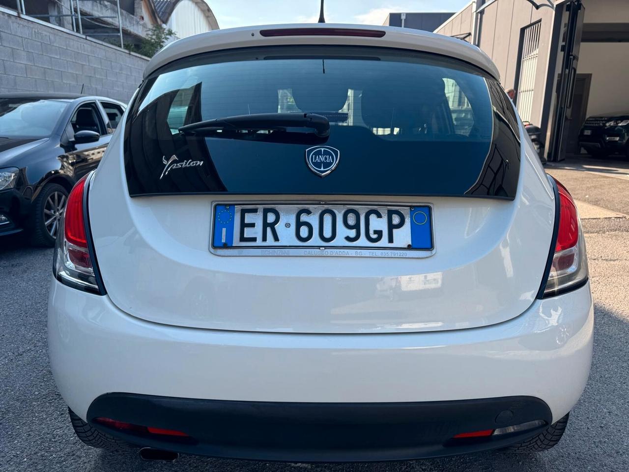 Lancia Ypsilon 1.2 69 CV 5 porte GPL*EURO5*NEOPATENTATI