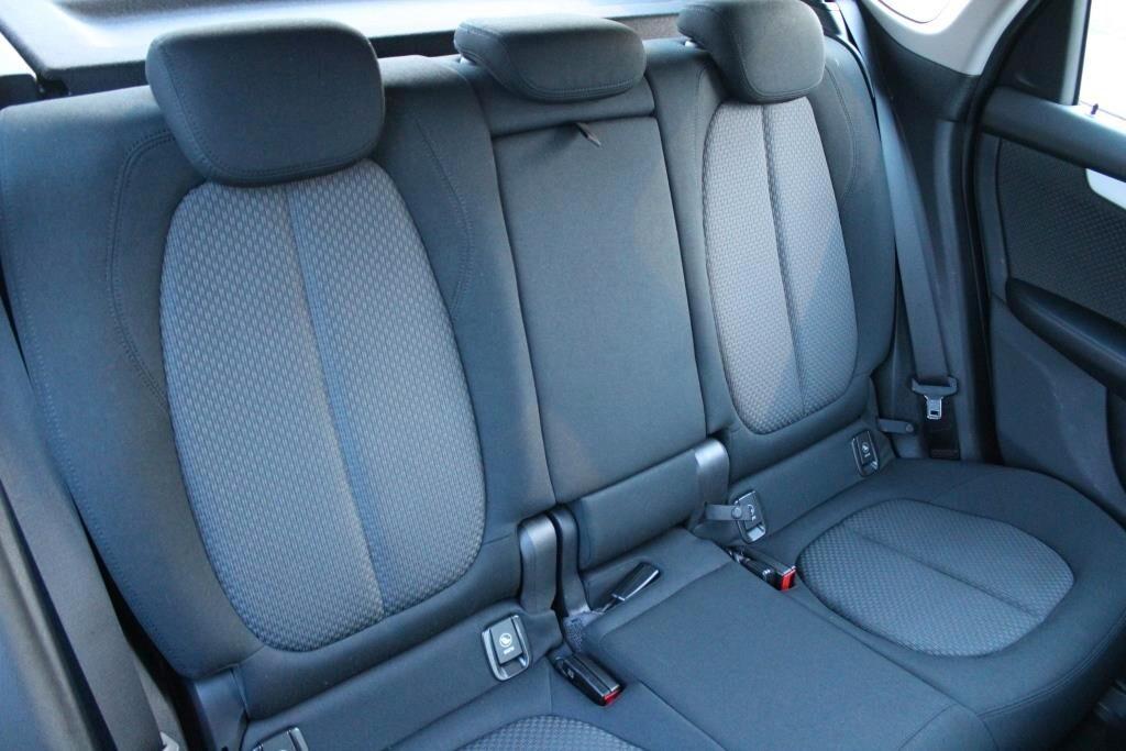 BMW 216d A.T. *FULL LED *NAVI