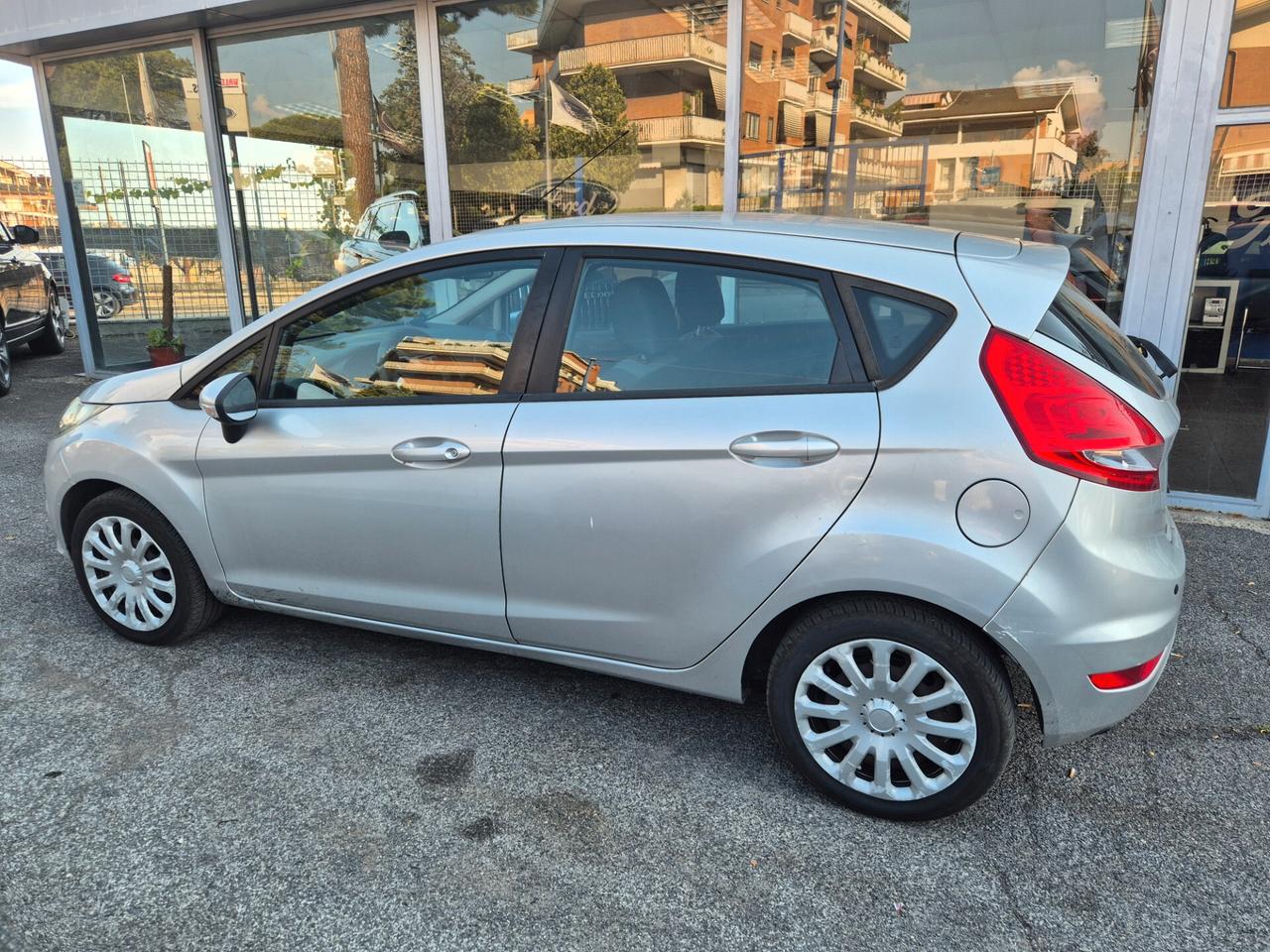 Ford Fiesta 1.2BENZINA GPL 2030