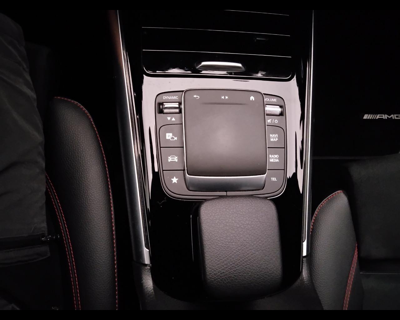 Mercedes-Benz GLA-H247 2020 - GLA 250 e phev (eq-power) Premium auto