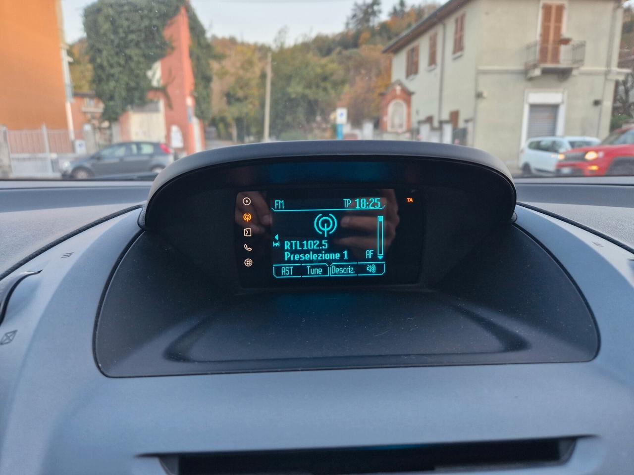 Ford B-Max 1.0 100CV "SOLO 27.400 km" Bluetooth, Fendinebbia