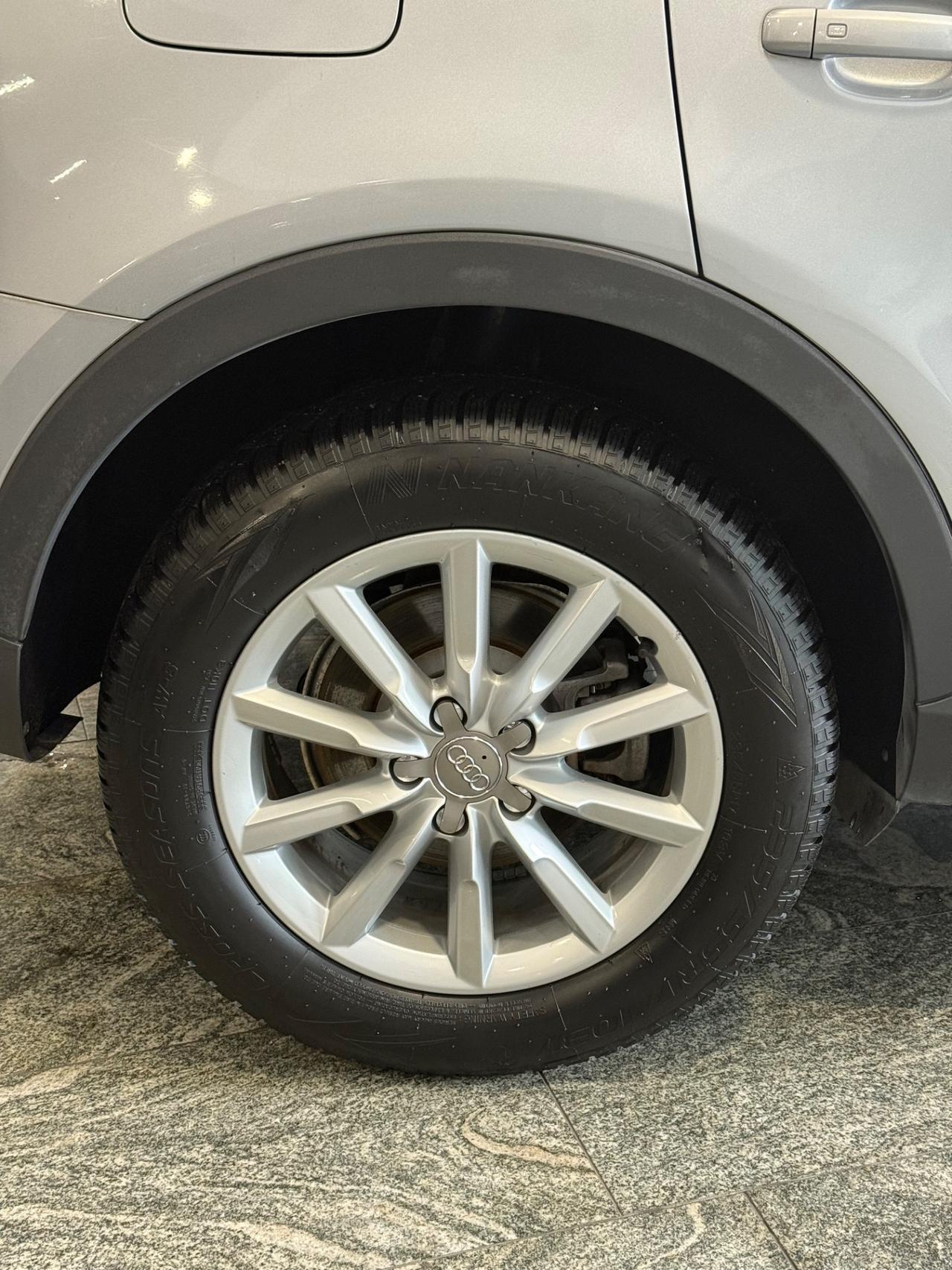 Audi Q3 2.0 TDI 120 CV