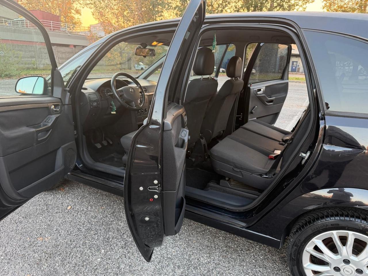 Opel Meriva 1.4 16V GPL-TECH Enjoy