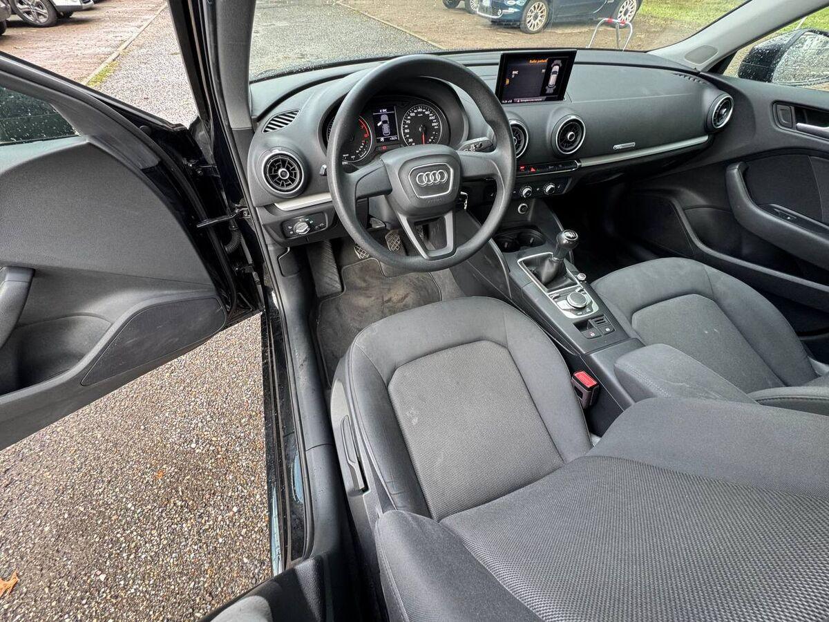 Audi A3 Sportback A3 SB 30 1.0 tfsi Business 116cv my19