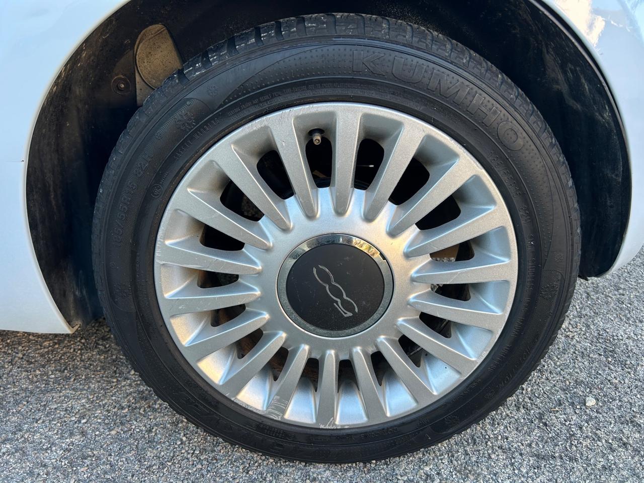 Fiat 500 1.2 Lounge ideale per neo patentati