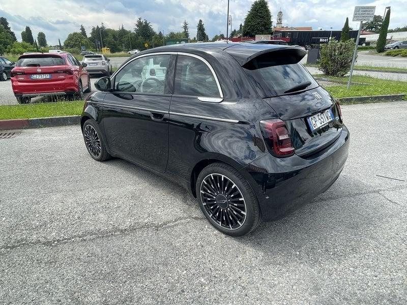 FIAT 500 La Prima