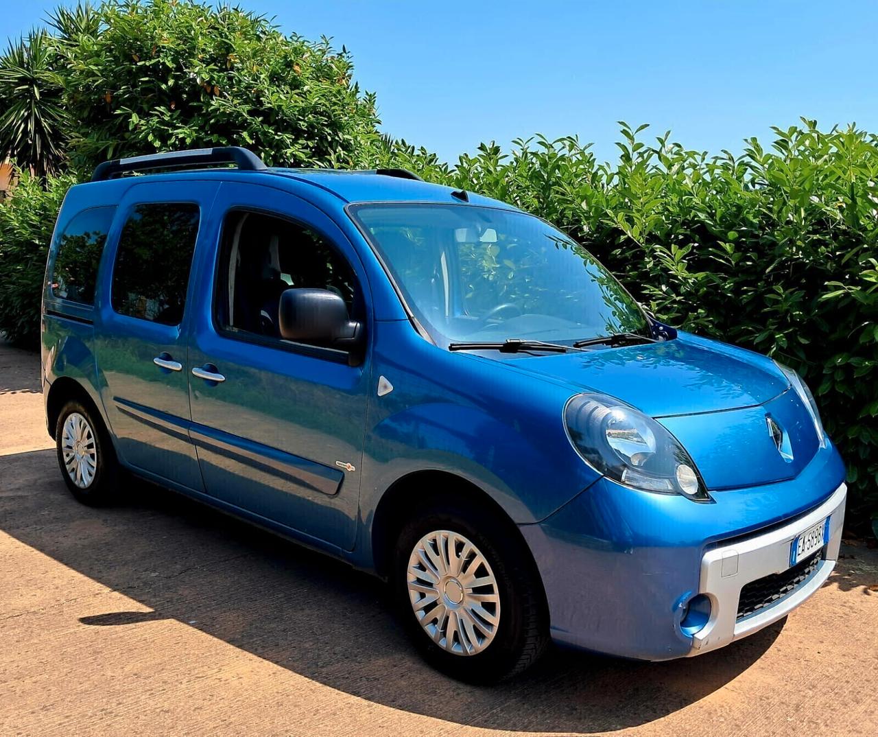 Renault Kangoo TRASPORTO DISABILI 1.5 dCi 110CV UNIPRO'