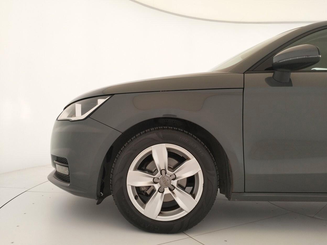 AUDI A1 Sportback 1.4 tdi s-tronic - NEOPATENTATI