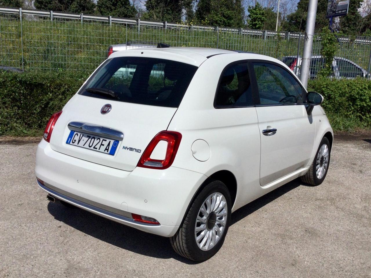 Fiat 500 1.0 Hybrid Dolcevita