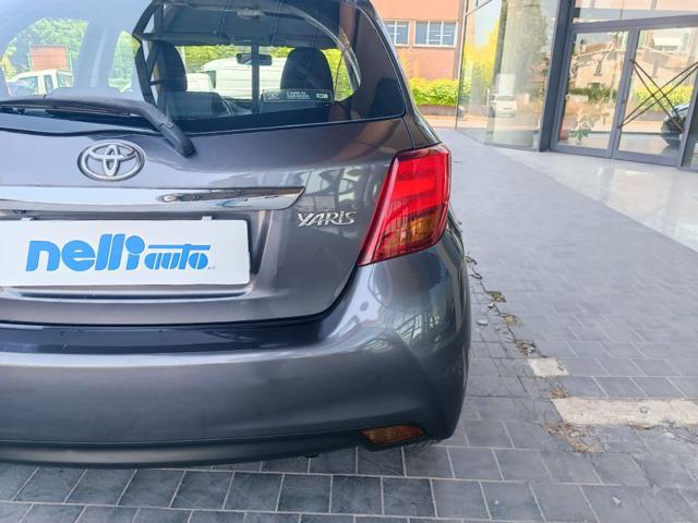 TOYOTA Yaris 1.0 5 porte Active