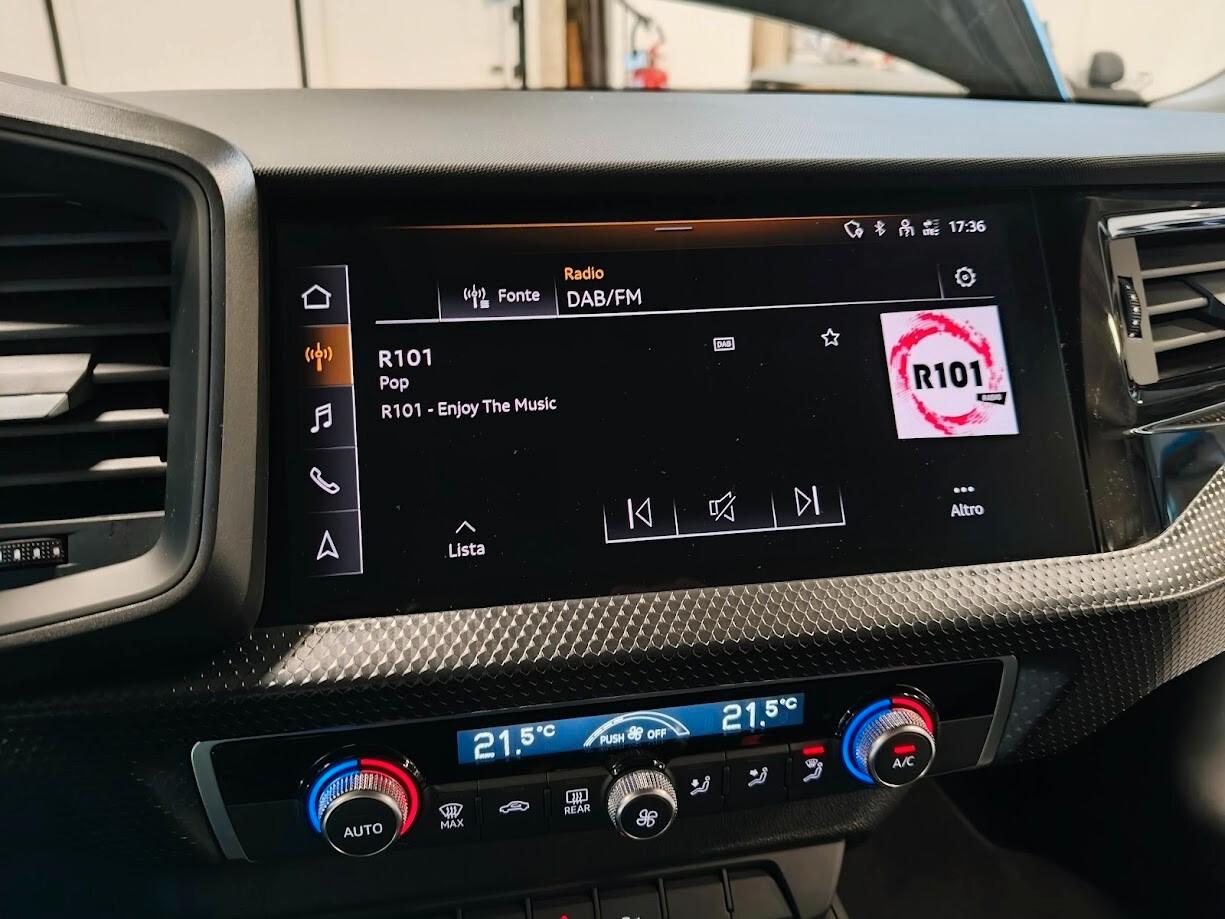 Audi A1 SPB 30 TFSI Identity Black UNICO PROPRIETARIO