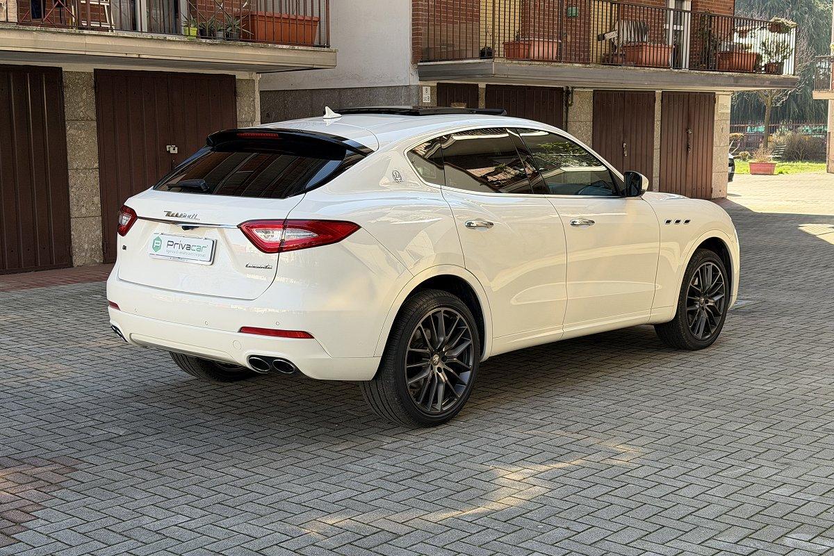 MASERATI Levante V6 Diesel AWD Granlusso