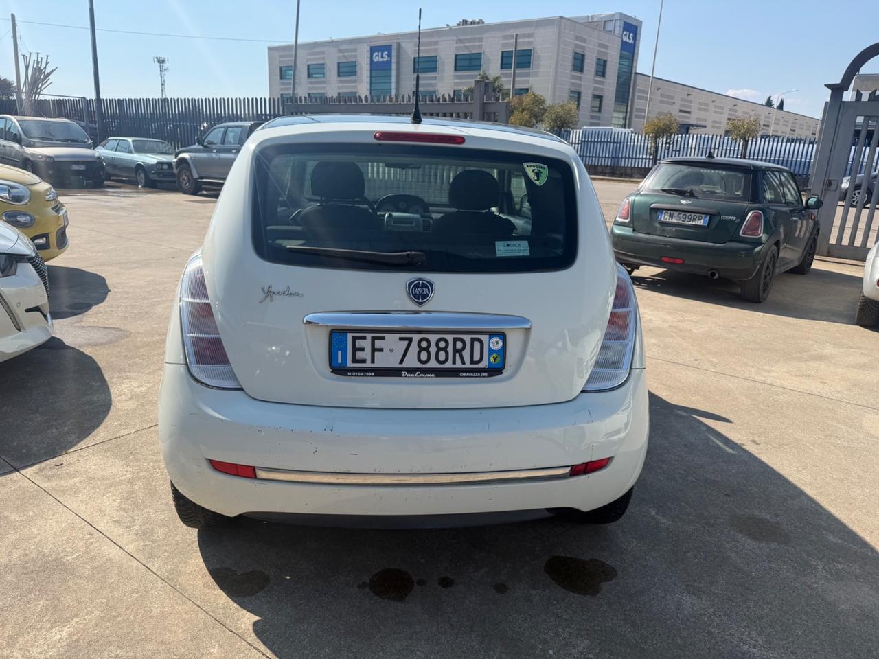 Lancia Ypsilon 1.3 MJT 75 CV Elle