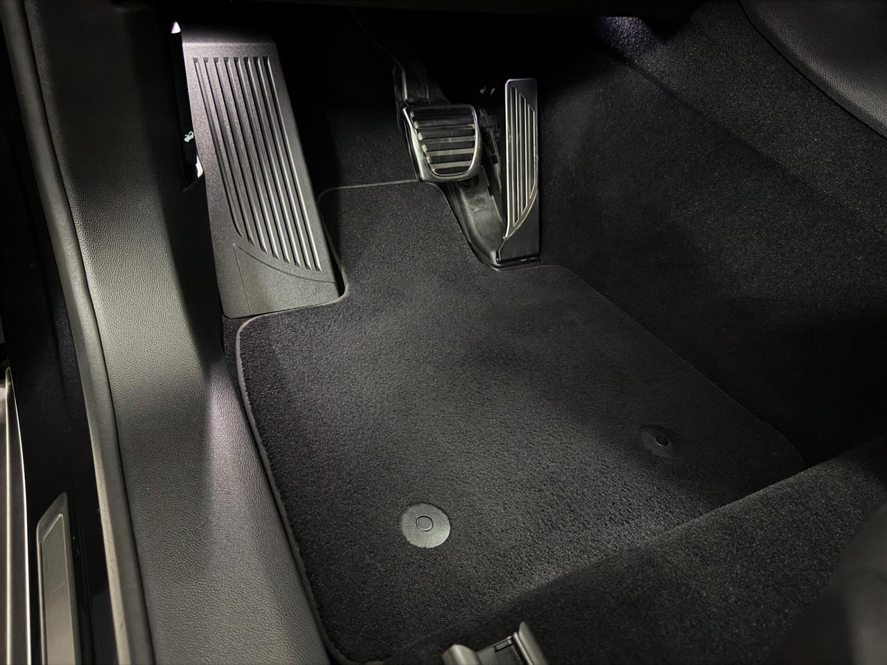 Alfa Romeo Stelvio 2.2 TD 160 CV AUTOCARRO N1 SUPER BUSINESS DISTRIBUZIONE ESEGUITA CERCHI 18" 5 POSTI IVA INCLUSA