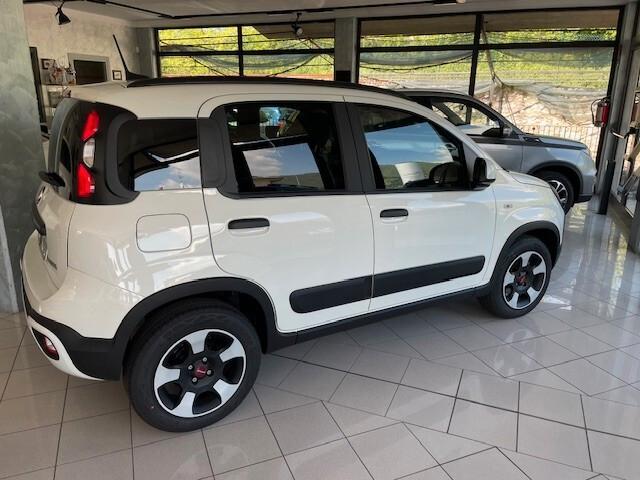 Fiat Panda Cross 1.0 FireFly S&S Hybrid 70 cv -Disponibili in vari colori!!