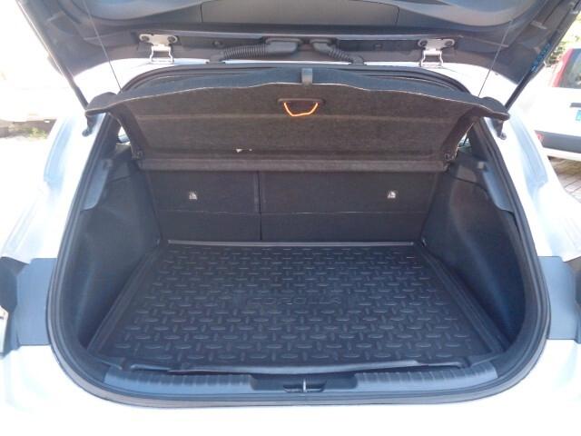 Toyota Corolla 1.8 Hybrid Business NAVI