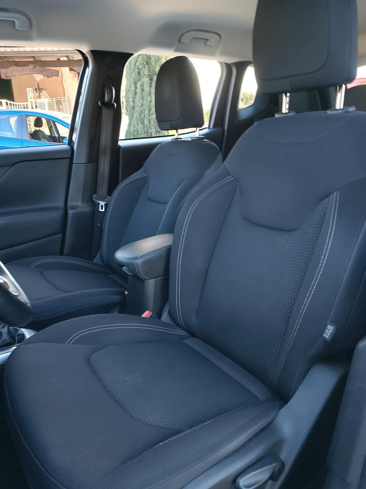 Jeep Renegade 1.6 Mjt 120 CV Sport