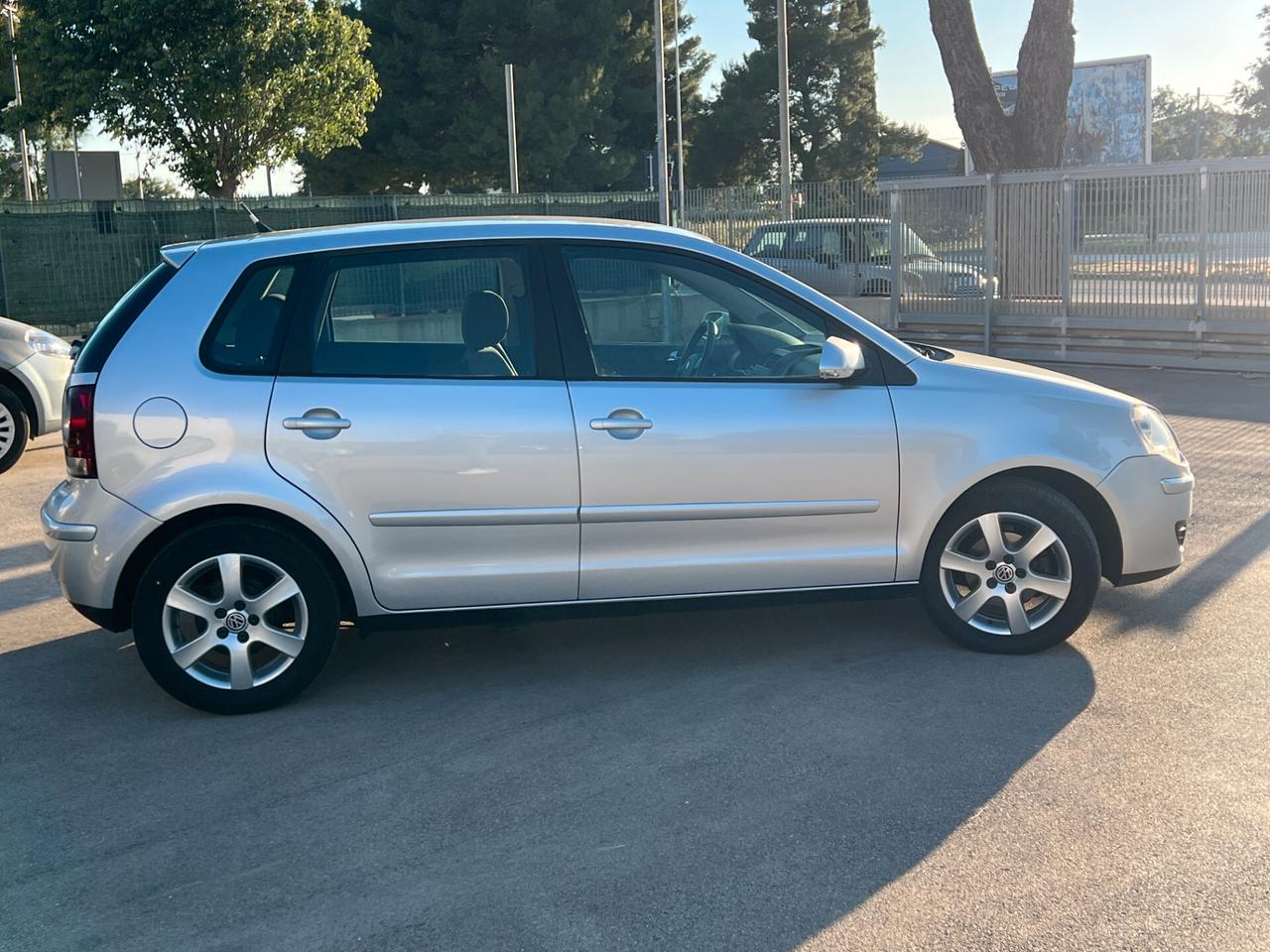 Volkswagen Polo 1.4 TDI DISTRIB. OK