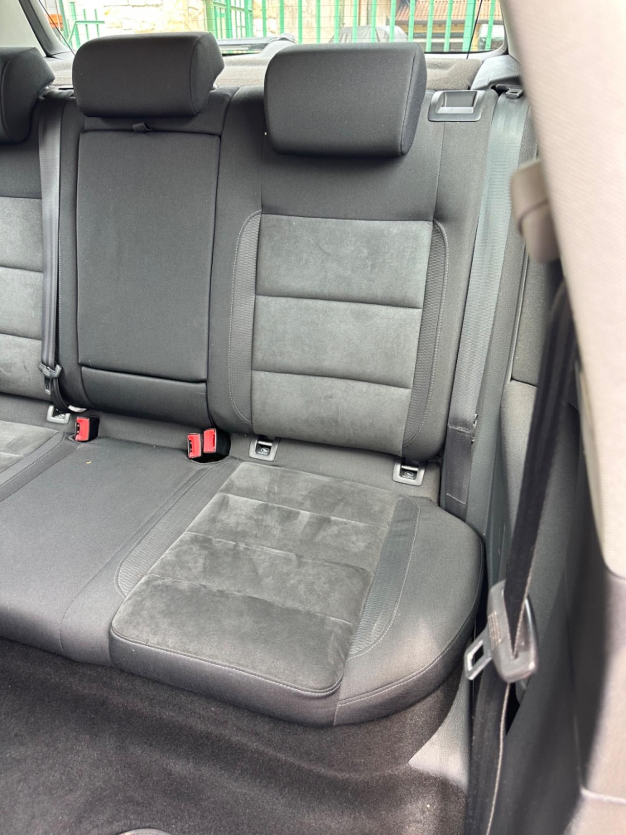 Volkswagen GOLF 2.0 TDI 140CV HIGHLINE KMCERT NEOPAT