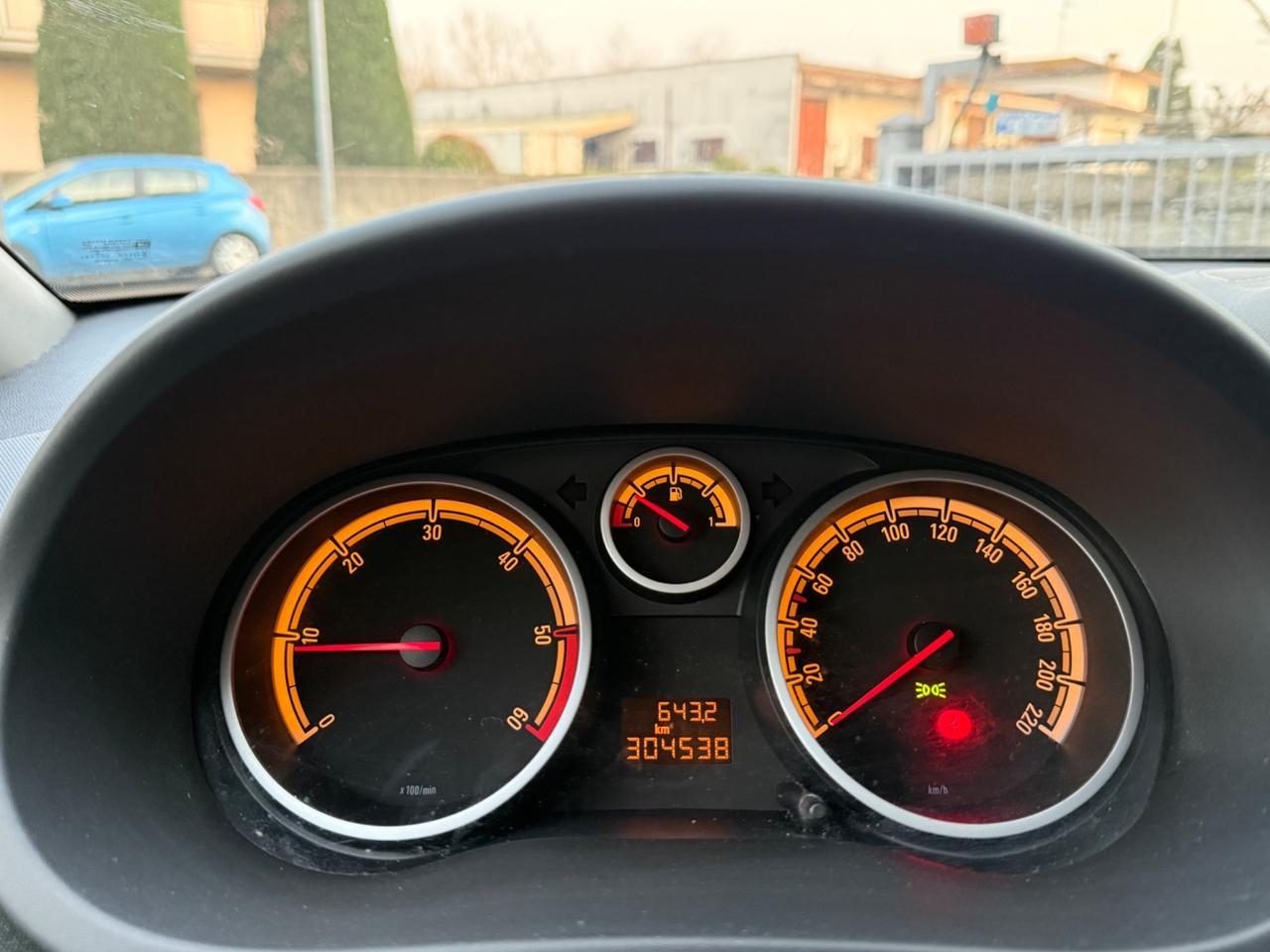 Opel Corsa 1.3 CDTI NEOPATENTATI 2014 UNICO PROP