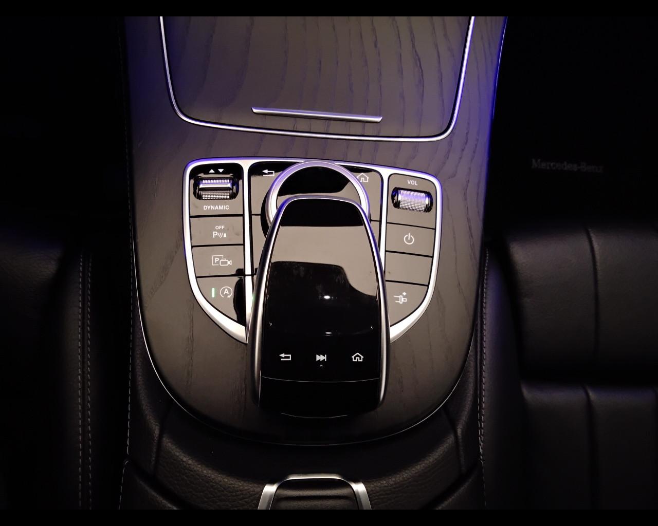 Mercedes-Benz Classe E - C238 Coupe - E Coupe 220 d Premium Plus auto