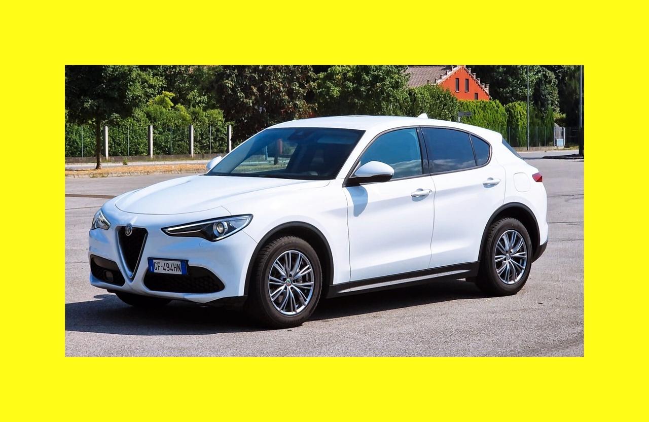 Alfa Romeo Stelvio 2.2 Turbodiesel 160 CV AT8 RWD