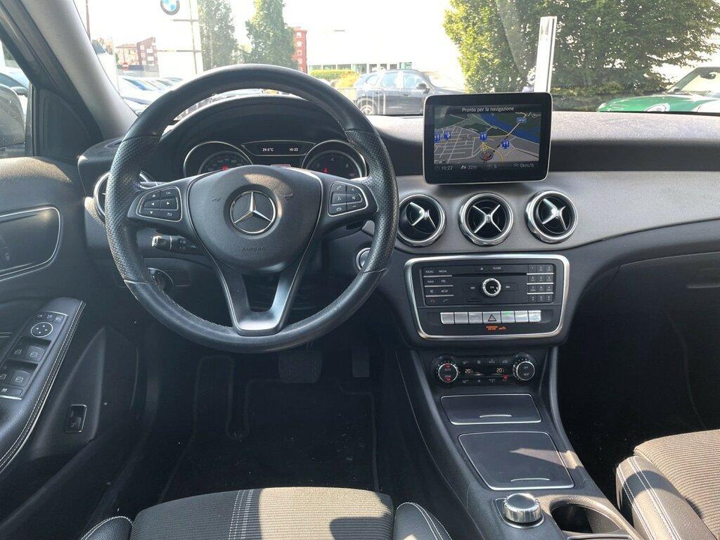 Mercedes GLA 200 200 D Sport 4Matic 7G-DCT